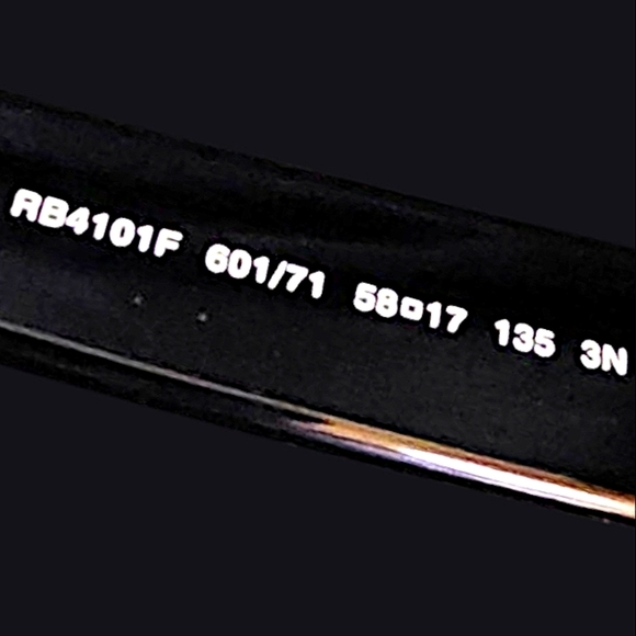 NWOT Original Wayfarer Classic RAY-BAN SUNGLASSES WITH RAY-BAN CASE & CLOTH - Picture 9 of 12